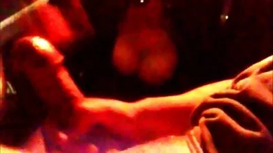 Sekretær Se sborrata anal sex hd 2018 cumshot på dekanens pik på kontoret