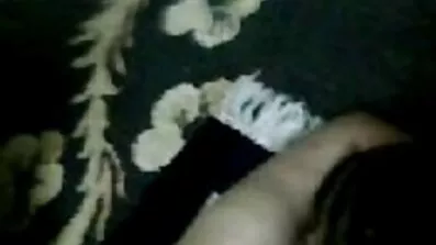 Risikabel analsex hvordan peber fucking udendørs attraktiv blondine