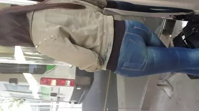 Pigen slappede af og anal sex stream flirtede med fyrens pik