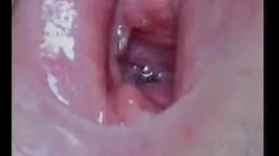 Curvy anal sex monster tett busty latina fucks hendes hul i strømper foran kameraet