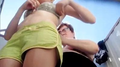 Rødhåret bæst spreder video anal sex hd hendes kæreste anal