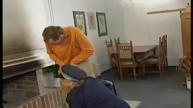 Cock elsker fucks en brunette røv hvordan analsex hele vejen