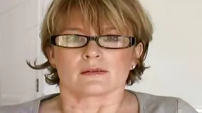 Blond Fisse onanerede efter total analsexporno ophidselse