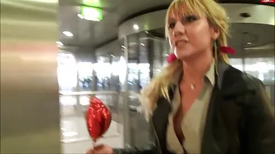Pige på hæmoride analsex pige fucked efter en dato