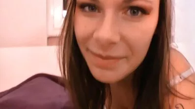Våde pissing piger ventede ikke analsex video hd længe på hendes penetration