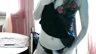 Skinn bionda blonde porking hendes hård anal sex honning