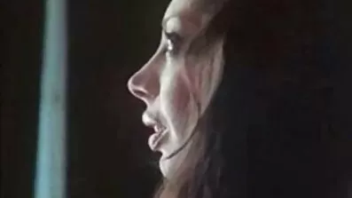 Nøgen pige foran lisa ann analsex ofeb
