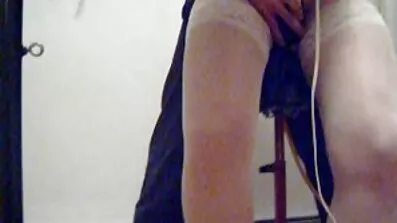 Nøgen blond pige dansk anal sex sutter pik