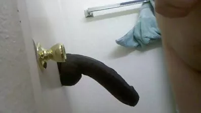 Overkommelig brunette giver sig selv gratis analsex video en fuck i kontor ledet Chef