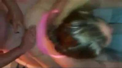 Pige købte anal sex tube en ny kjole, hvis susc