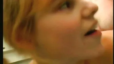 Kåt pige amater anal sex gokker Pik om morgenen