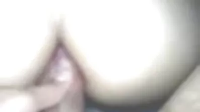 Chick tiny analsex fucks i chefens kontor som straf for tyveri