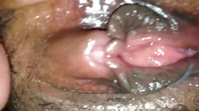 Svær tæve spanks tæver i røvet analsex video med piske