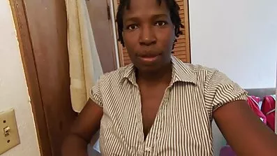 Dame anal sex casting i strømper serverer Herre haner