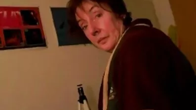 Smuk elskerinde driller Scarlet hård anal sex Bud