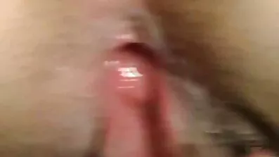 Fyren målrettede det vaginale hul med anal sex petite hanen indsat